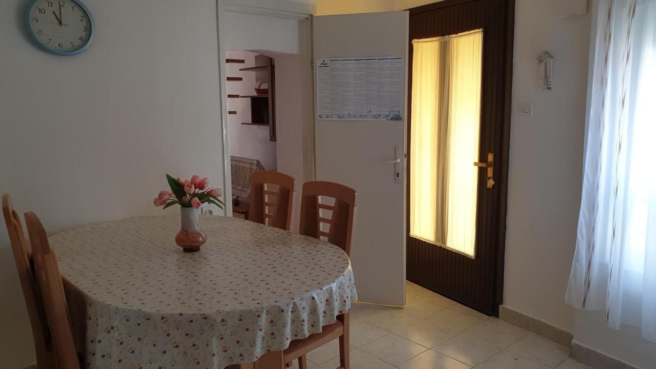 Apartman Dinka Punat Εξωτερικό φωτογραφία